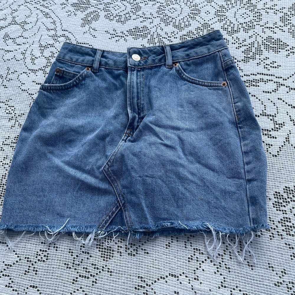 Moto by Top shop moto denim going out concert Nordstrom jean skirt Eup 34 USA 2